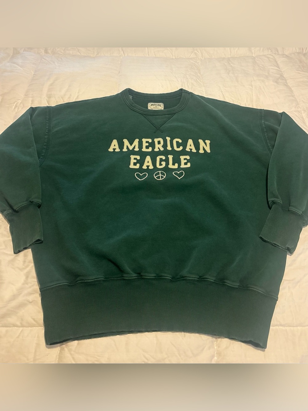 American Eagle Green Sweatshirt with Hearts and Peace Sign Size Women’s Small
